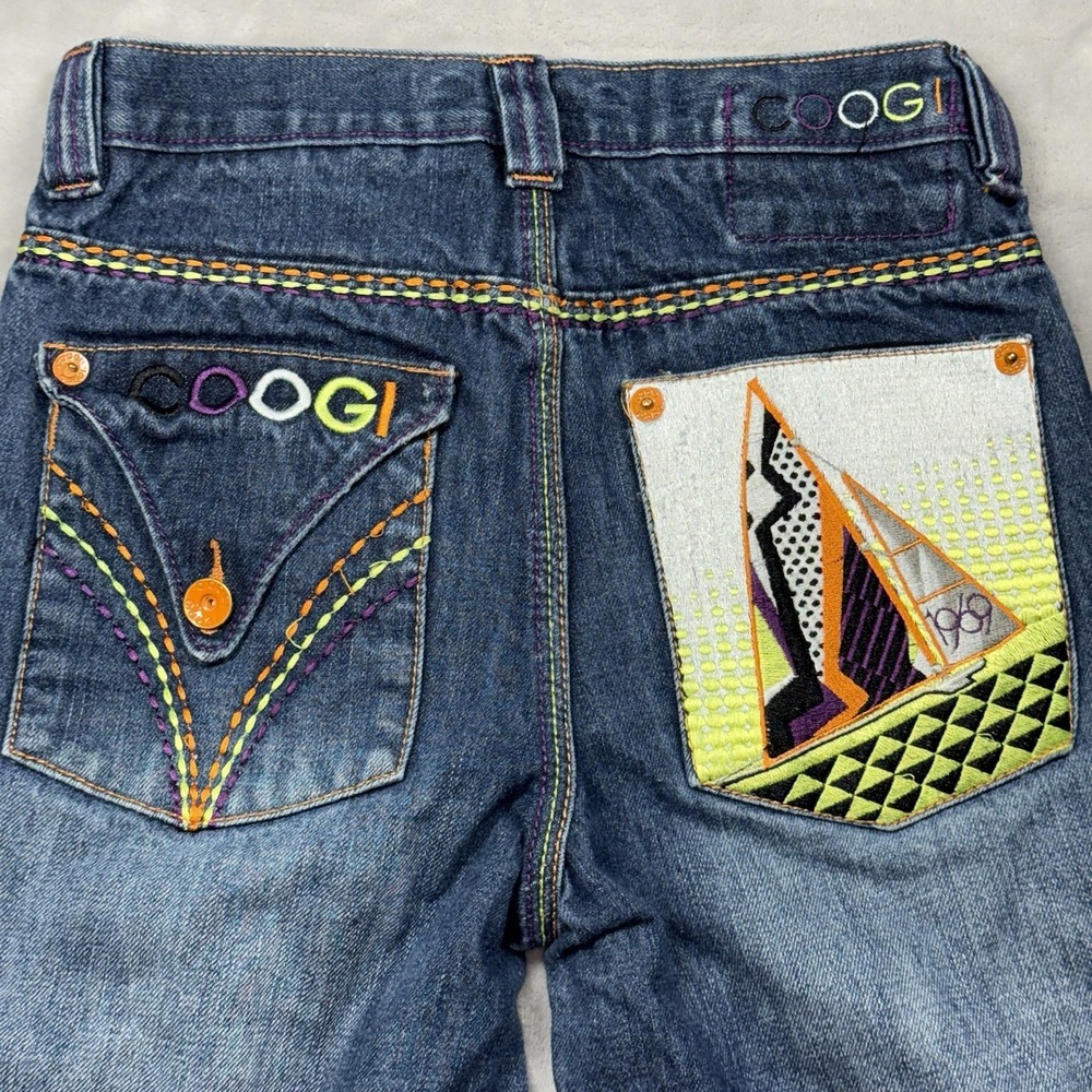 Coogi Size 10 Denim Jean Shorts Boy Blue Sailboat Embroidered Multi-Color Stitch